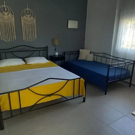 Pefka House 1 *